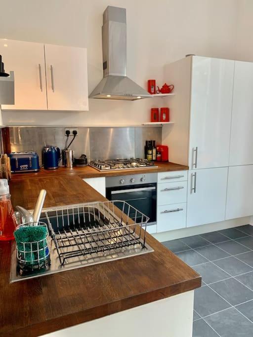 Beautiful Flat Perfect For A Seaside Break! *